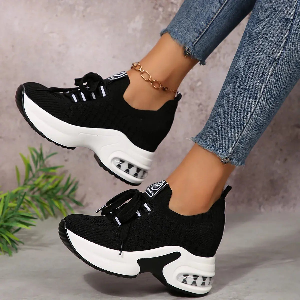 Lace Up Platform Sneakers Trendsi