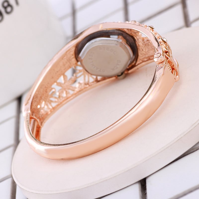 Bracelet Style Floral Watch for Ladies