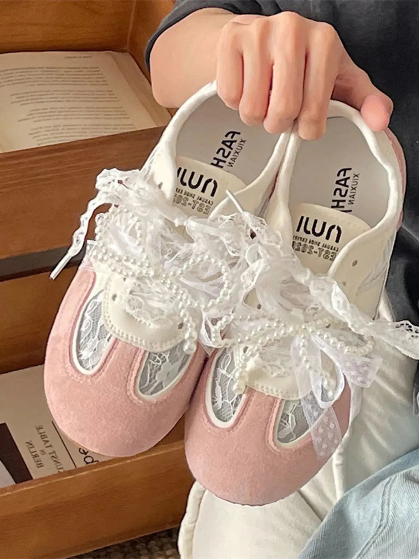 Vintage Lace Ribbon Sneakers Trendsi