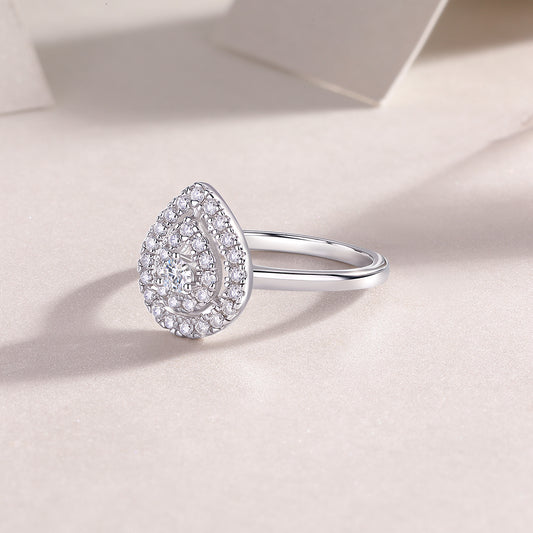 Eternal Love - A Diamond Wedding Ring Set With Top-quality Moissanite S925 Silver And Gold-plated. The Ring Can Be Tested With A Diamond Pen