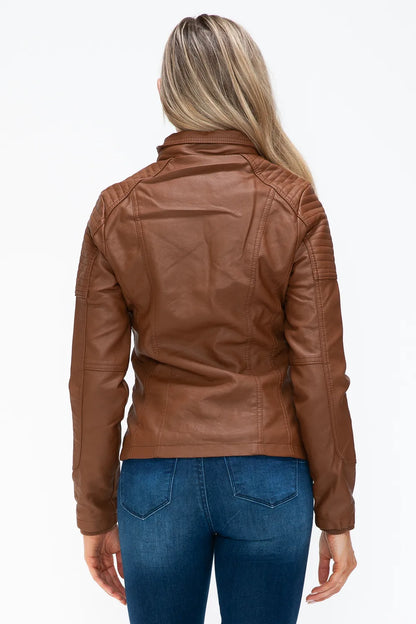 06d15622-6ab8-4ac9-8ef3-3304dd2614b8-Max