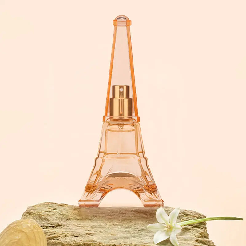 A Trip To Paris. Women Are Free To Encounter Perfumes, Fresh And Fragrant Easy Bazaar