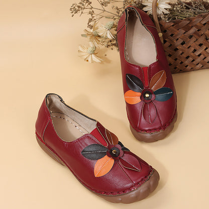 Burgundy retro flower round toe loafers red wine color low-top design