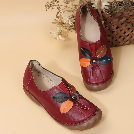 Burgundy retro flower round toe loafers red wine color low-top design