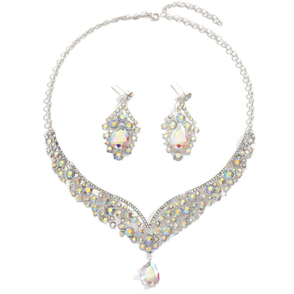 Necklace and earrings set