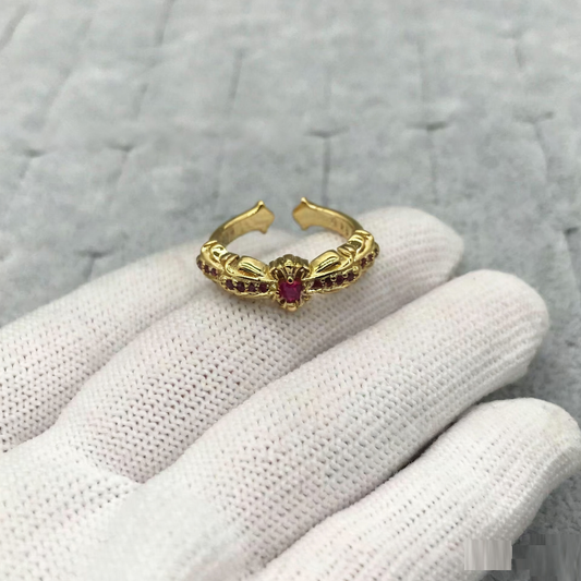 Vintage ring with adjustable hip hop style