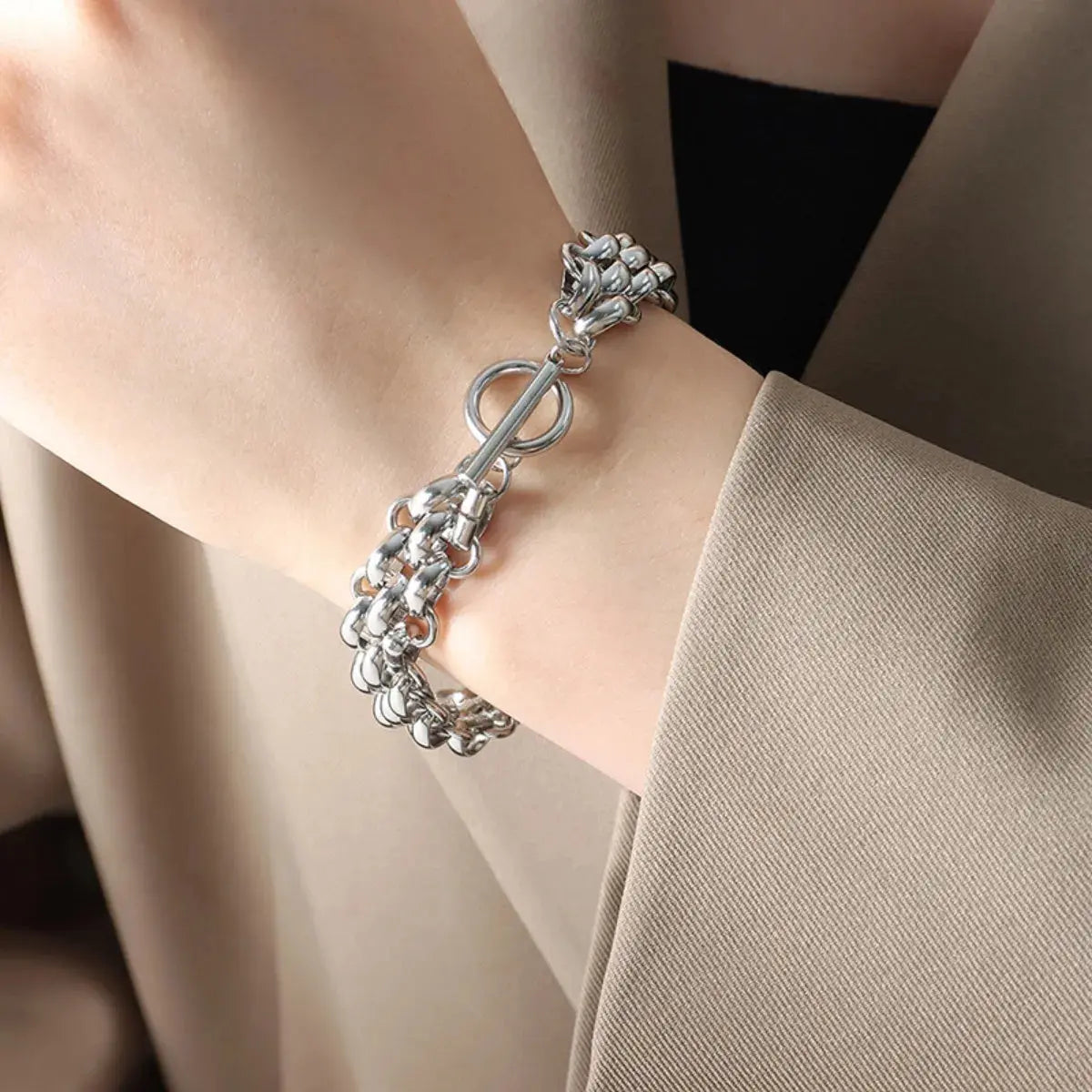 Gold Chain Link Jewelry Set with Necklace and Bracelet Trendsi
