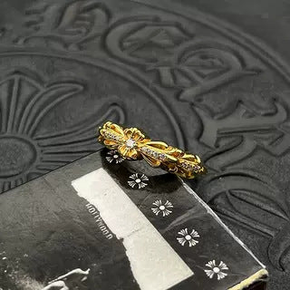 Vintage ring with adjustable hip hop style