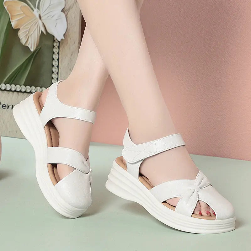 Thick Sole Summer Women's Shoes Soft Leather Comfortable Beach Sandals Outdoor Wear Soft Sole Mother's Sandals Lightweight eprolo