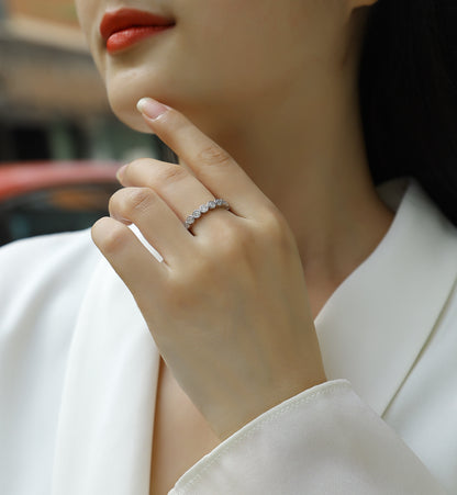 Emerging From The Cocoon - A Wedding Ring Set With Top-quality Moissanite S925 Silver And Platinum-plated Diamond Can Be Tested With A Diamond Pen. The Ring Is In Gold And Rose Gold