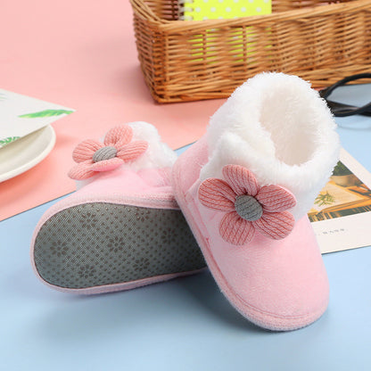 Fleece cotton sock shoes for Toddlers in pink with flower design and soft white lining, perfect for comfortable play.
