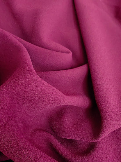 Women Are Wearing Slim-fit Long-sleeved Dresses